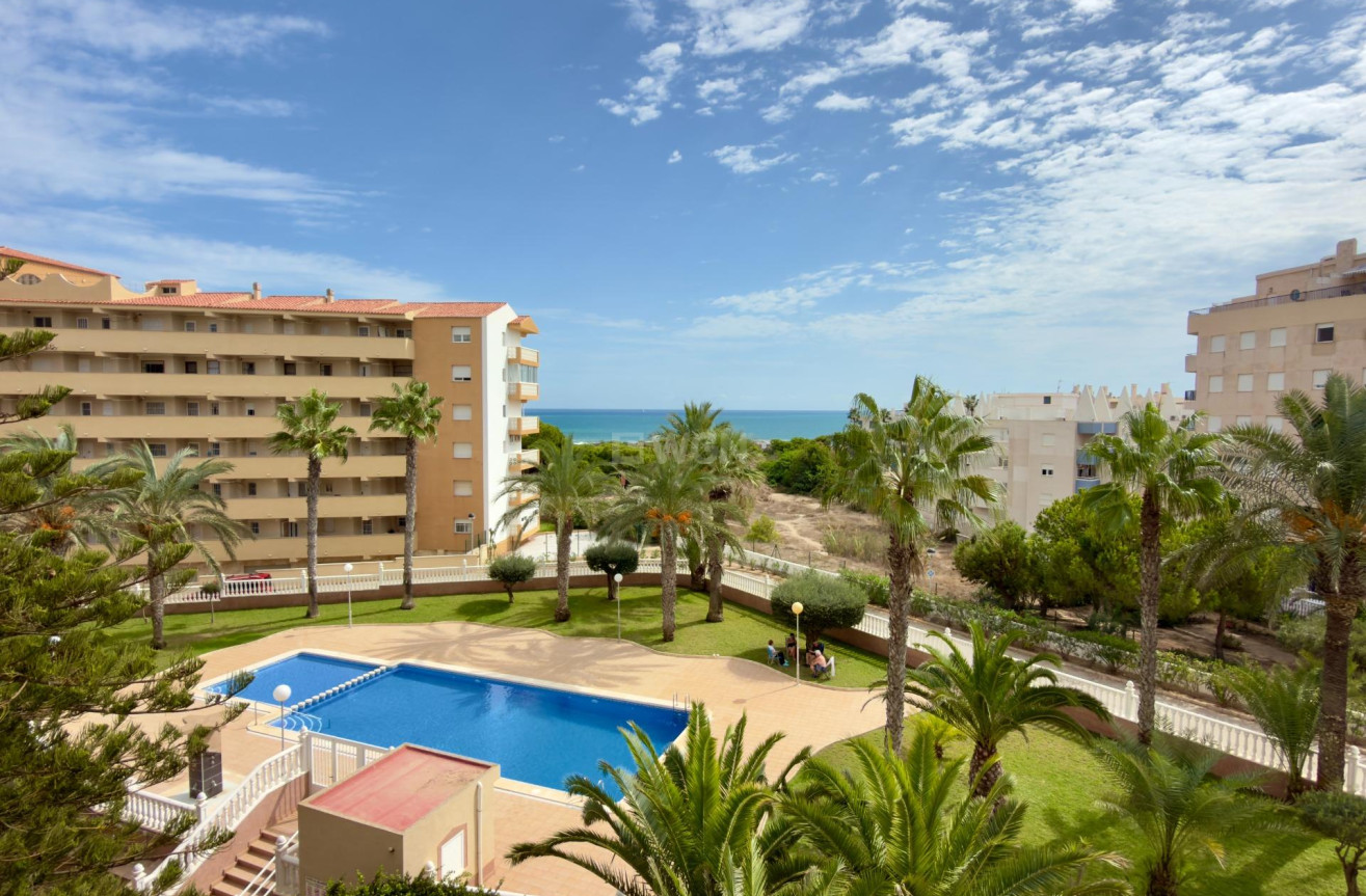 Resale - Apartment / flat - Guardamar del Segura - Urbanizaciones