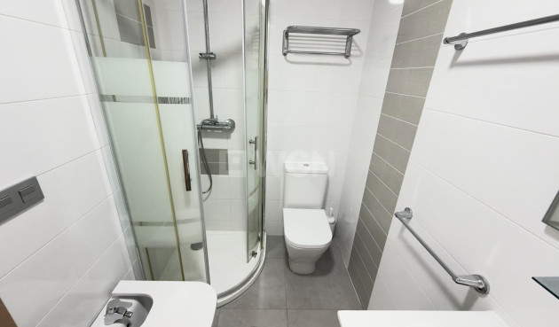 Resale - Apartment / flat - Guardamar del Segura - Urbanizaciones