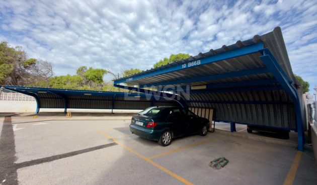 Resale - Apartment / flat - Guardamar del Segura - Urbanizaciones