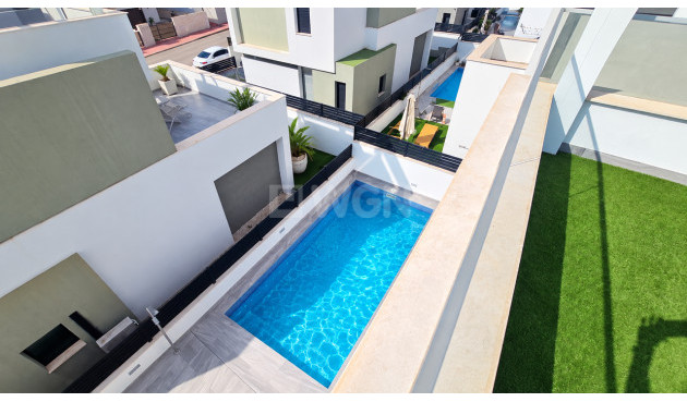 Wiederverkauf - Villa - Villamartin - Costa Blanca