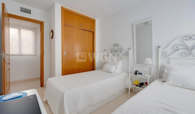 Odsprzedaż - Daszek - Torrevieja - Costa Blanca