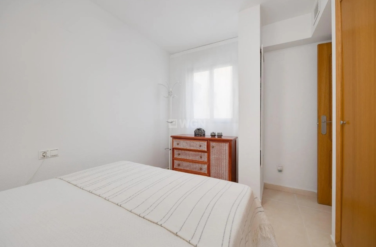 Odsprzedaż - Daszek - Torrevieja - Costa Blanca
