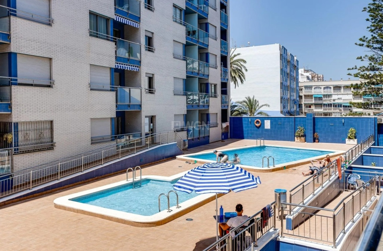 Odsprzedaż - Daszek - Torrevieja - Costa Blanca