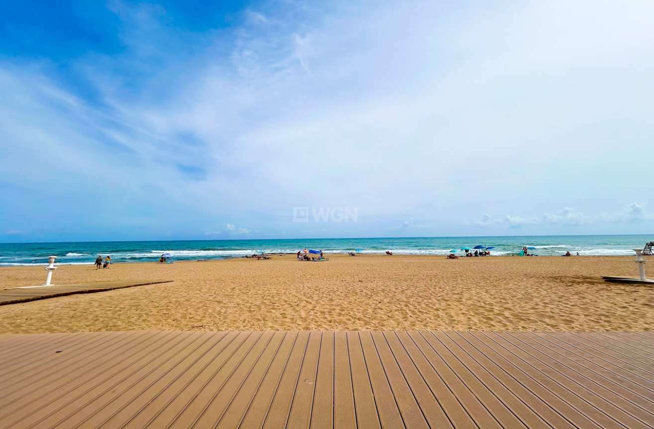 Reventa - Apartamento / piso - La Mata - Costa Blanca