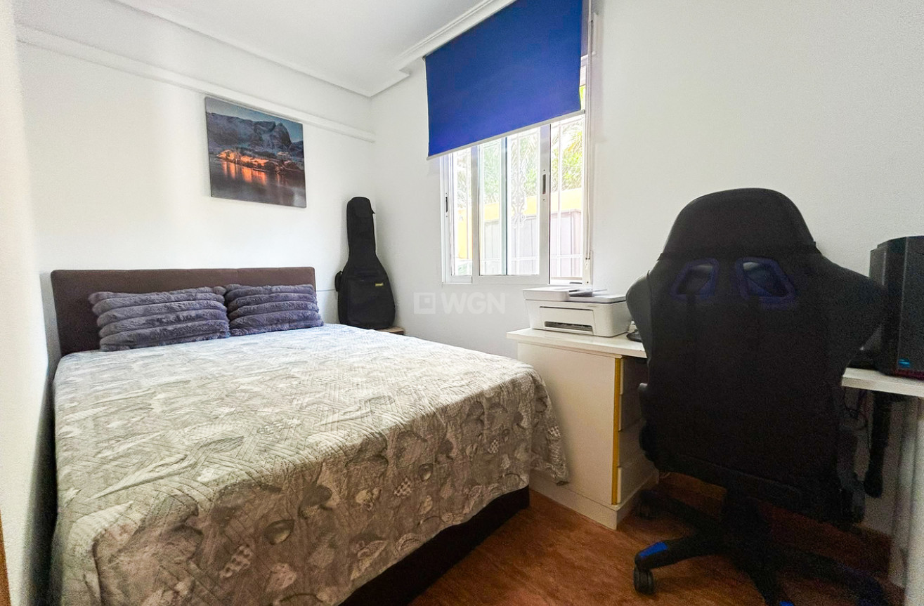 Reventa - Apartamento / piso - La Mata - Costa Blanca
