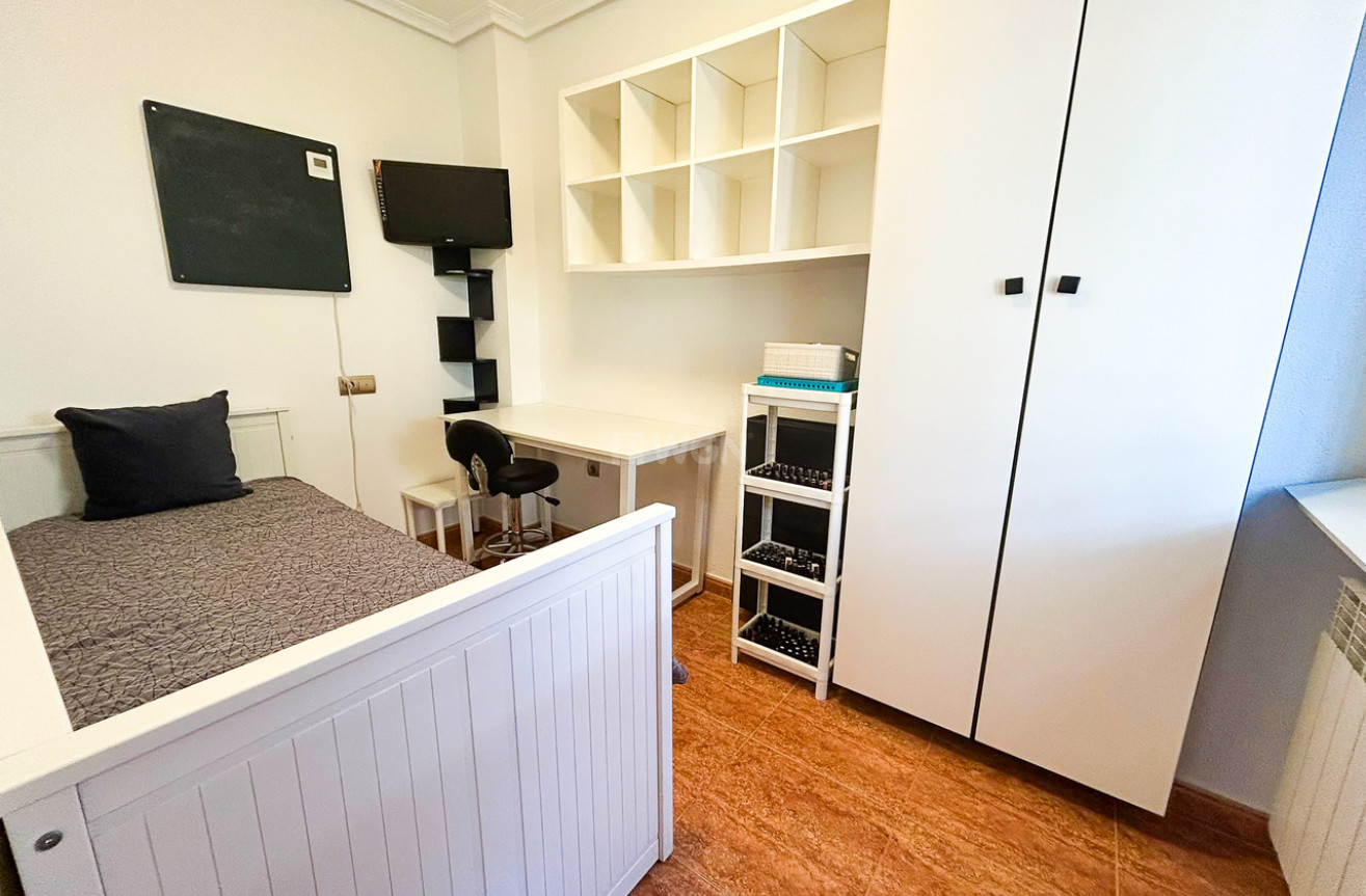 Reventa - Apartamento / piso - La Mata - Costa Blanca