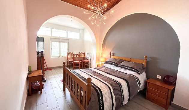 Odsprzedaż - Villa - Pinar de Campoverde - Inland