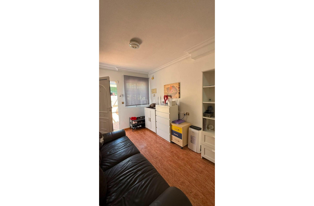 Odsprzedaż - Bungalow - Torrevieja - La Mata