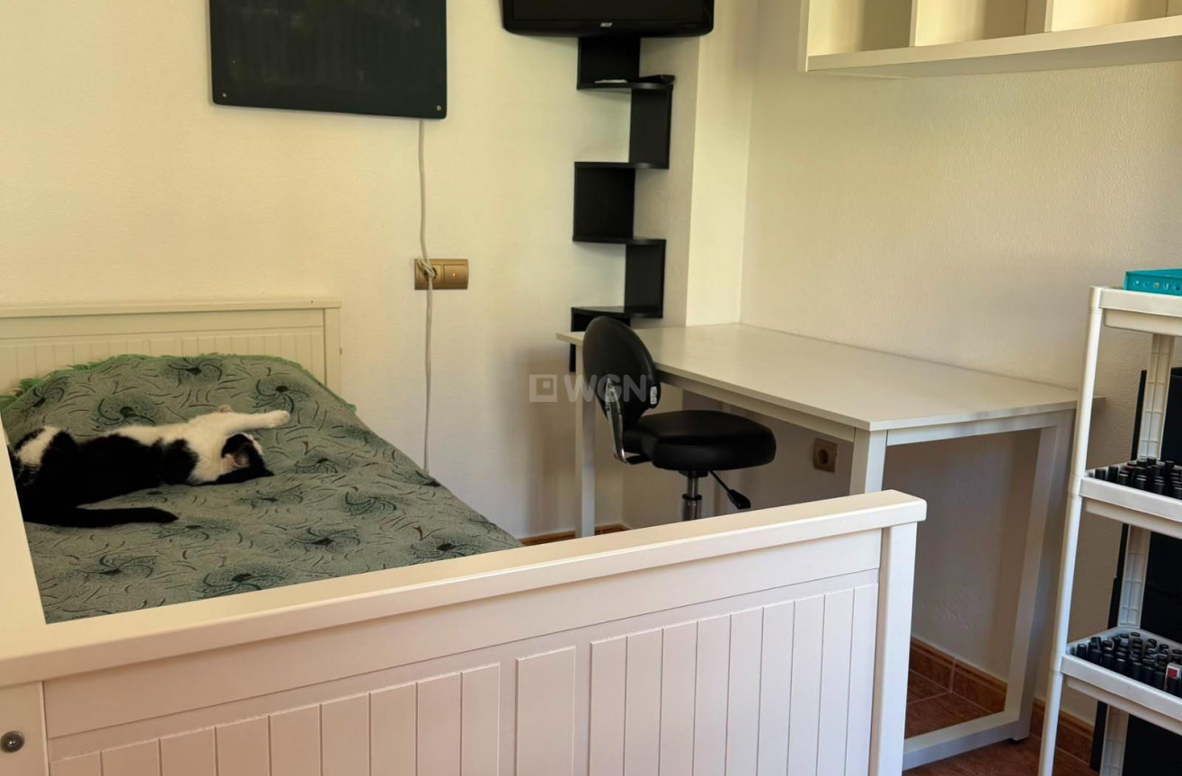 Odsprzedaż - Bungalow - Torrevieja - La Mata
