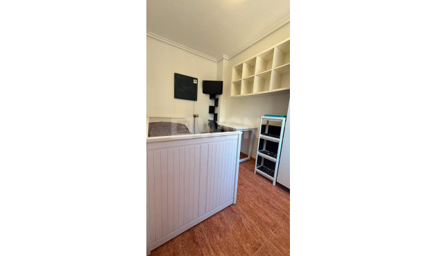 Odsprzedaż - Bungalow - Torrevieja - La Mata