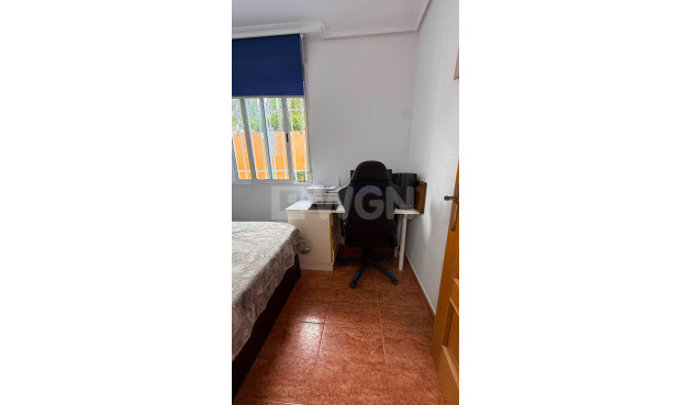 Odsprzedaż - Bungalow - Torrevieja - La Mata
