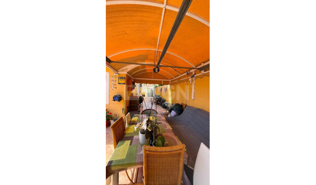 Odsprzedaż - Bungalow - Torrevieja - La Mata