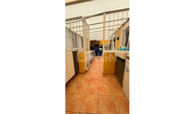 Odsprzedaż - Bungalow - Torrevieja - La Mata