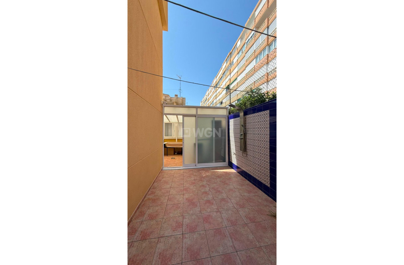 Odsprzedaż - Bungalow - Torrevieja - La Mata