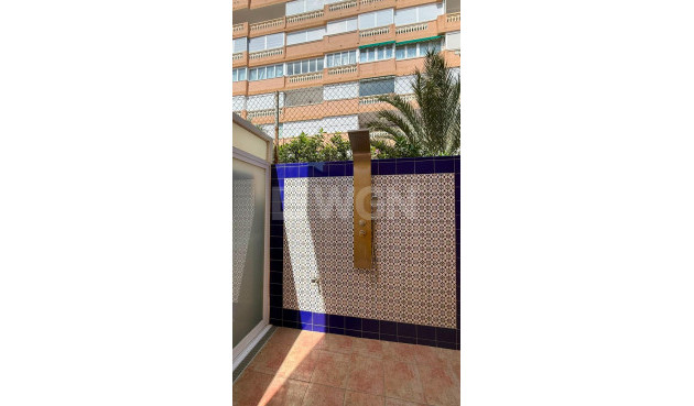 Odsprzedaż - Bungalow - Torrevieja - La Mata