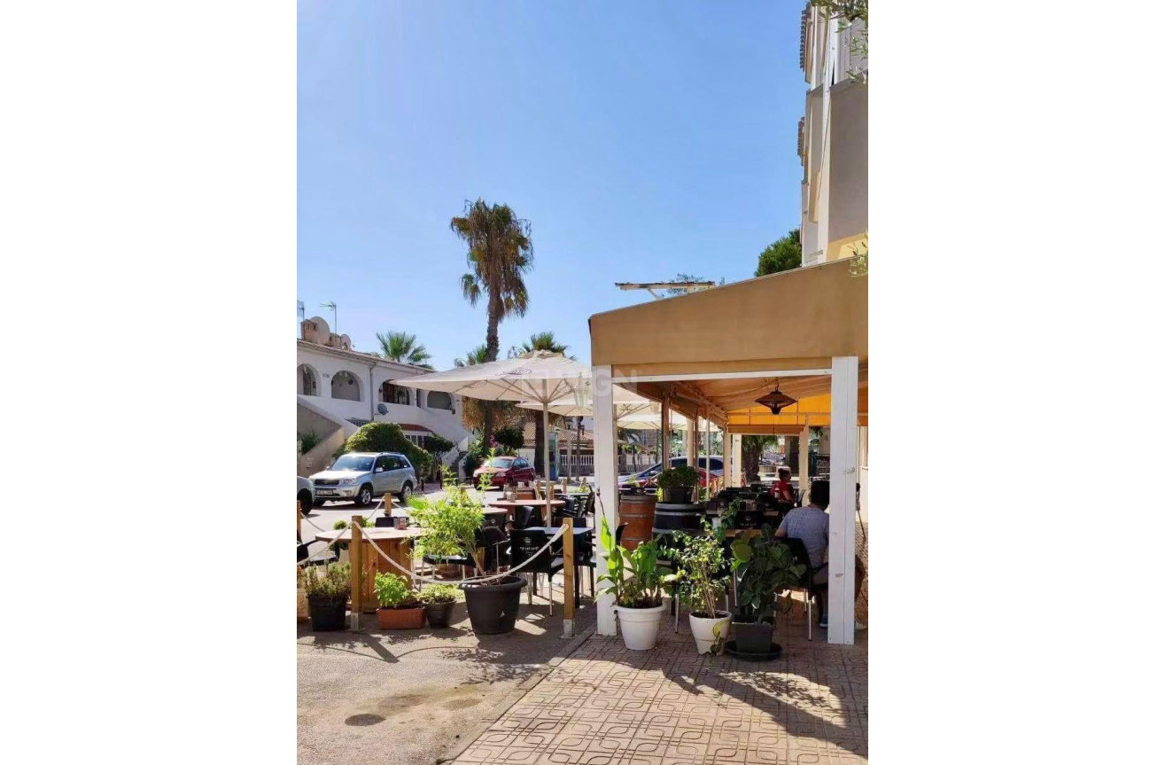 Reventa - Apartamento / piso - Orihuela Costa - La Regia