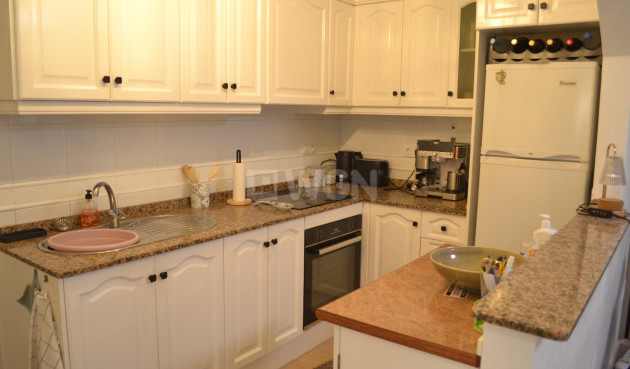 Resale - Apartment / flat - Orihuela Costa - Las Filipinas
