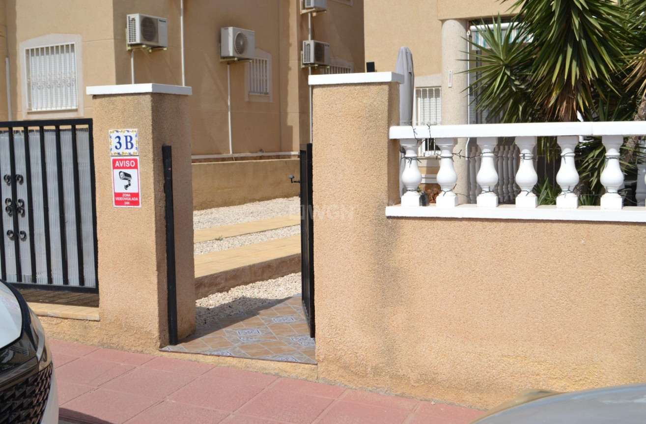 Resale - Apartment / flat - Orihuela Costa - Las Filipinas