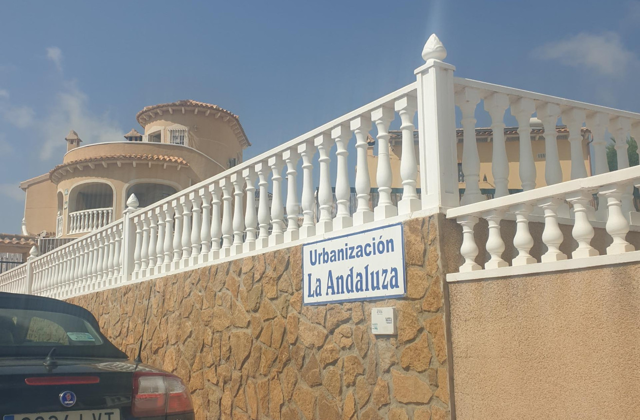 Resale - Apartment / flat - Orihuela Costa - Las Filipinas