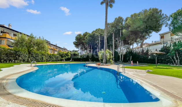 Resale - Apartment / flat - Mil Palmeras - Costa Blanca