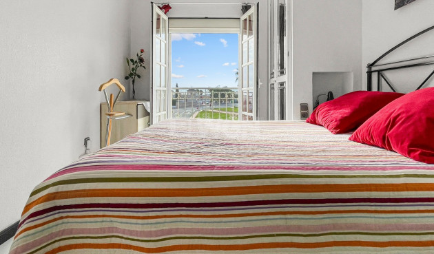 Wiederverkauf - Wohnung - Orihuela Costa - Costa Blanca