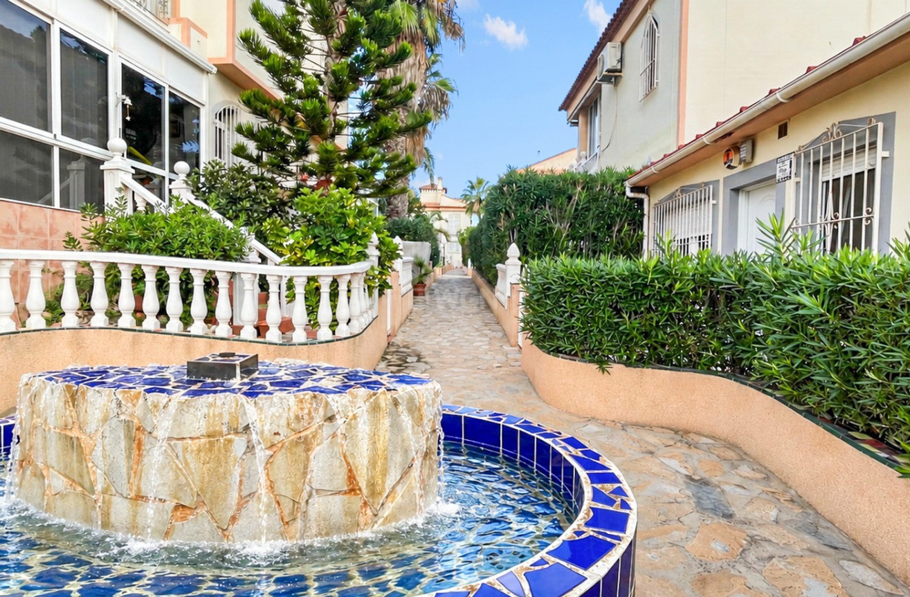 Wiederverkauf - Wohnung - Orihuela Costa - Costa Blanca
