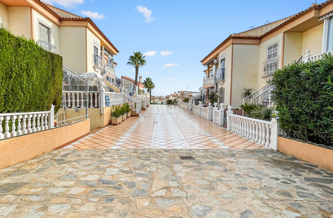 Wiederverkauf - Wohnung - Orihuela Costa - Costa Blanca