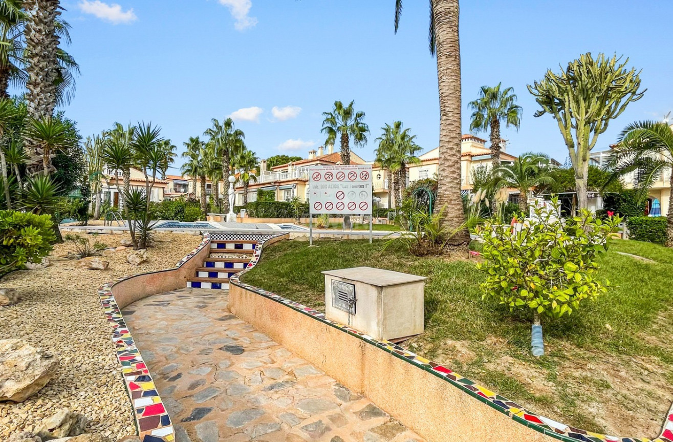 Wiederverkauf - Wohnung - Orihuela Costa - Costa Blanca
