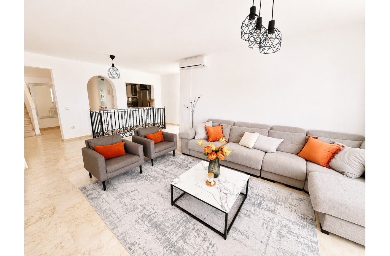 Wiederverkauf - Villa - Orihuela Costa - Costa Blanca