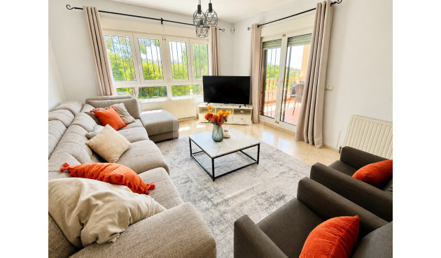 Wiederverkauf - Villa - Orihuela Costa - Costa Blanca