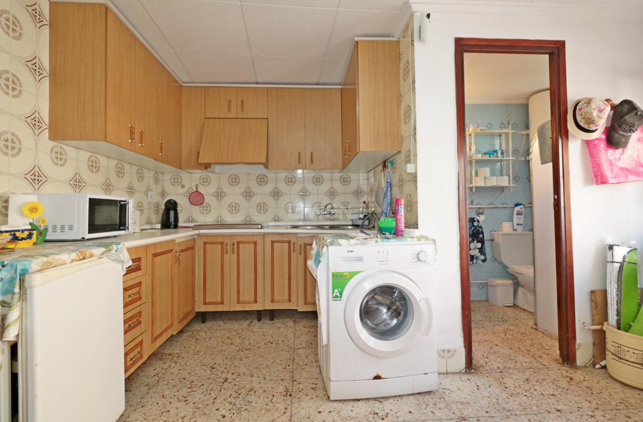 Resale - Apartment / flat - Torrevieja - La Mata Pueblo