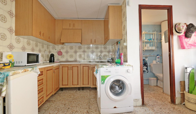 Resale - Apartment / flat - Torrevieja - La Mata Pueblo