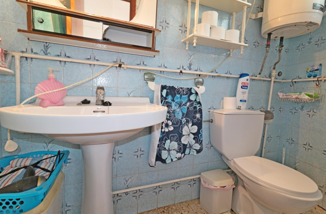 Resale - Apartment / flat - Torrevieja - La Mata Pueblo