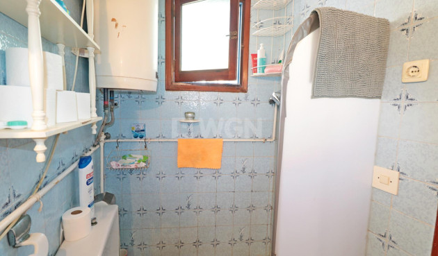 Resale - Apartment / flat - Torrevieja - La Mata Pueblo