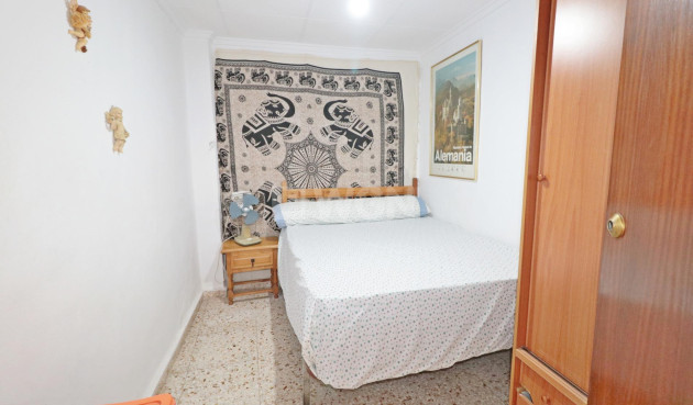 Resale - Apartment / flat - Torrevieja - La Mata Pueblo