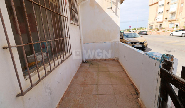 Resale - Apartment / flat - Torrevieja - La Mata Pueblo