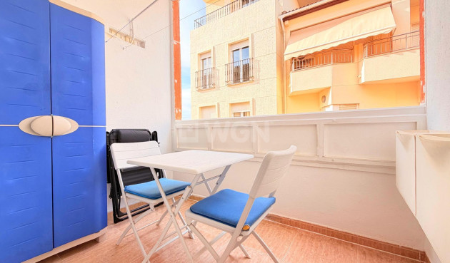 Resale - Apartment / flat - Torrevieja - Centro - Muelle Pesquero