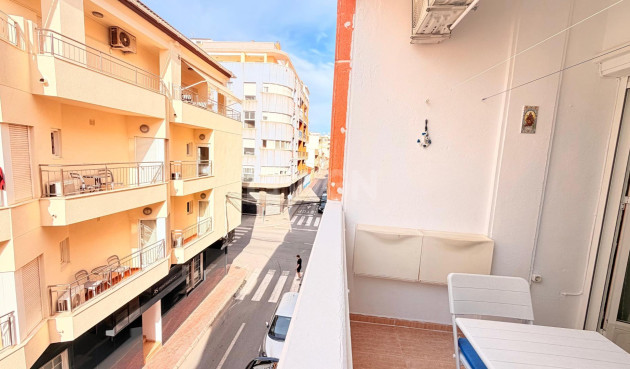 Resale - Apartment / flat - Torrevieja - Centro - Muelle Pesquero