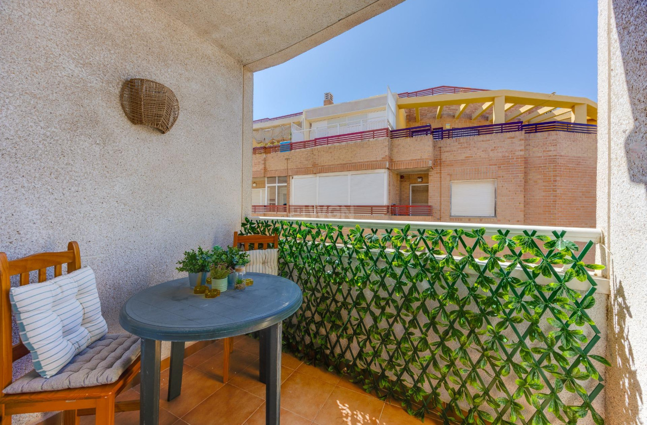 Wiederverkauf - Wohnung - Torrevieja - Centro