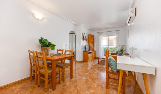 Wiederverkauf - Wohnung - Torrevieja - Centro