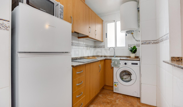 Wiederverkauf - Wohnung - Torrevieja - Centro