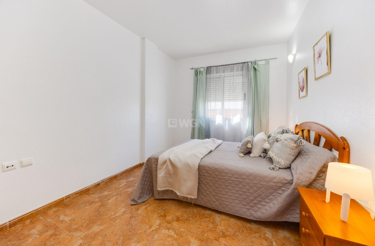 Wiederverkauf - Wohnung - Torrevieja - Centro
