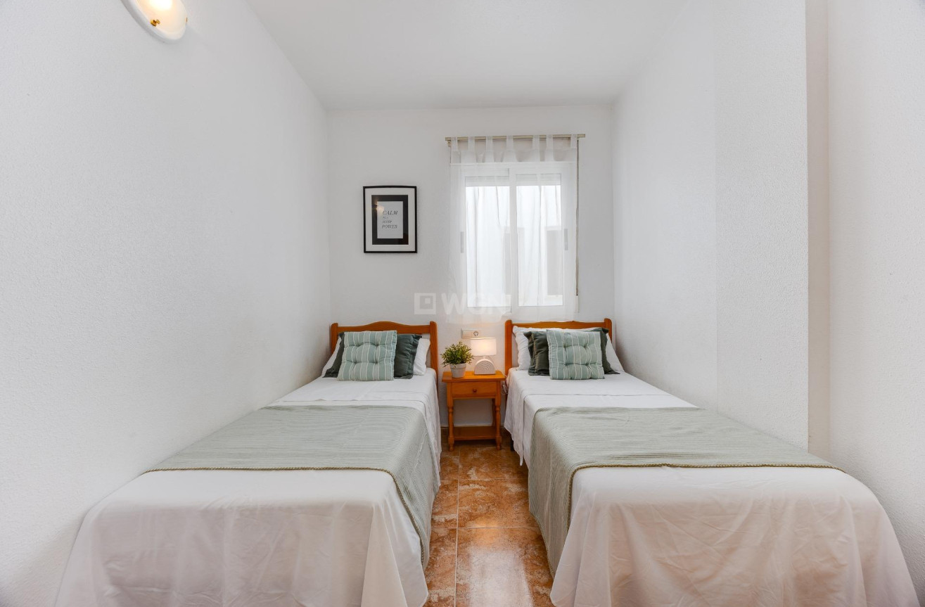 Wiederverkauf - Wohnung - Torrevieja - Centro