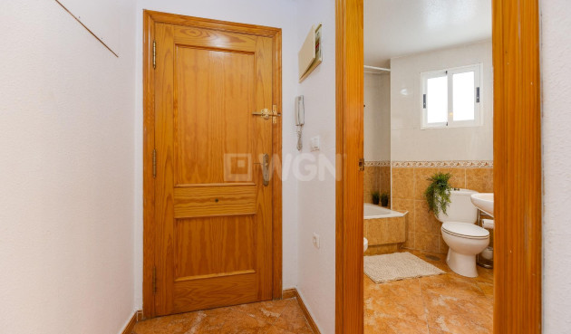Wiederverkauf - Wohnung - Torrevieja - Centro