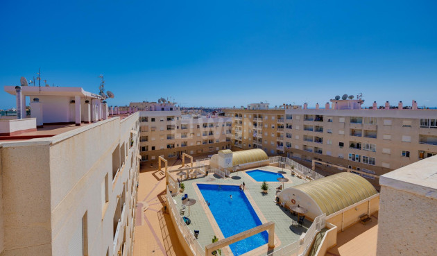 Wiederverkauf - Wohnung - Torrevieja - Centro