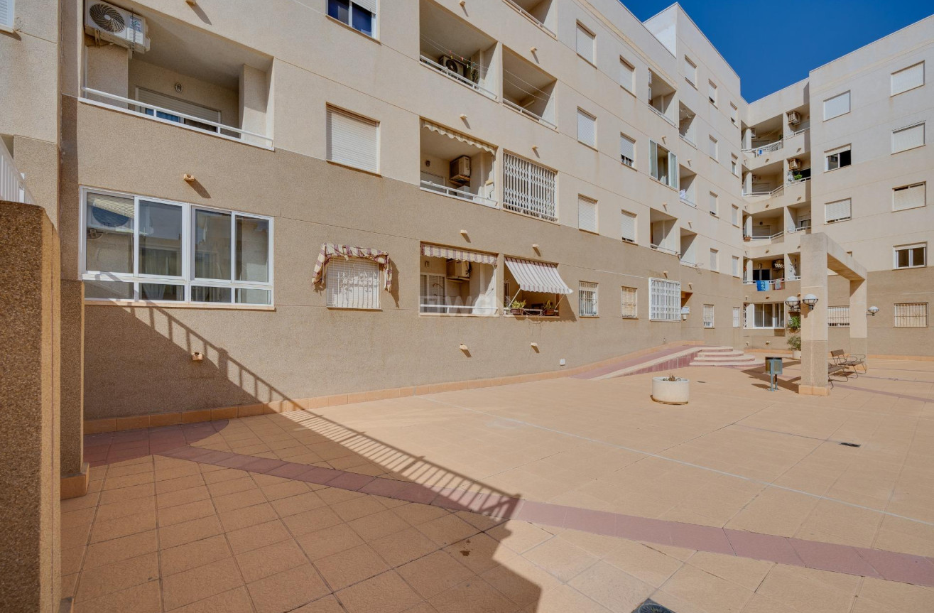 Wiederverkauf - Wohnung - Torrevieja - Centro