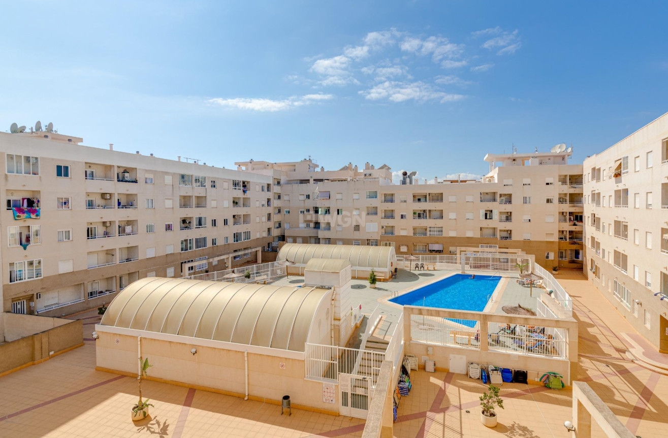 Wiederverkauf - Wohnung - Torrevieja - Centro