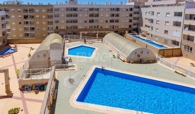 Wiederverkauf - Wohnung - Torrevieja - Centro