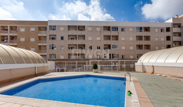 Wiederverkauf - Wohnung - Torrevieja - Centro