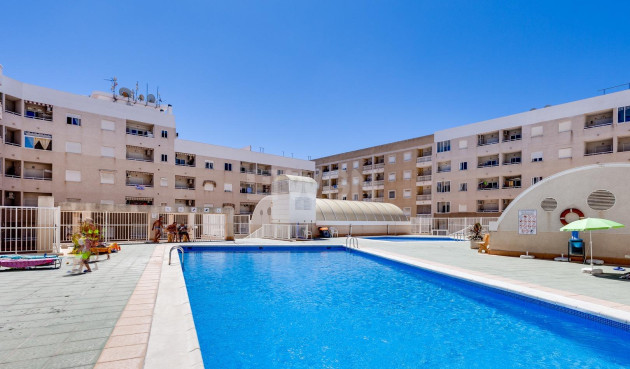Wiederverkauf - Wohnung - Torrevieja - Centro